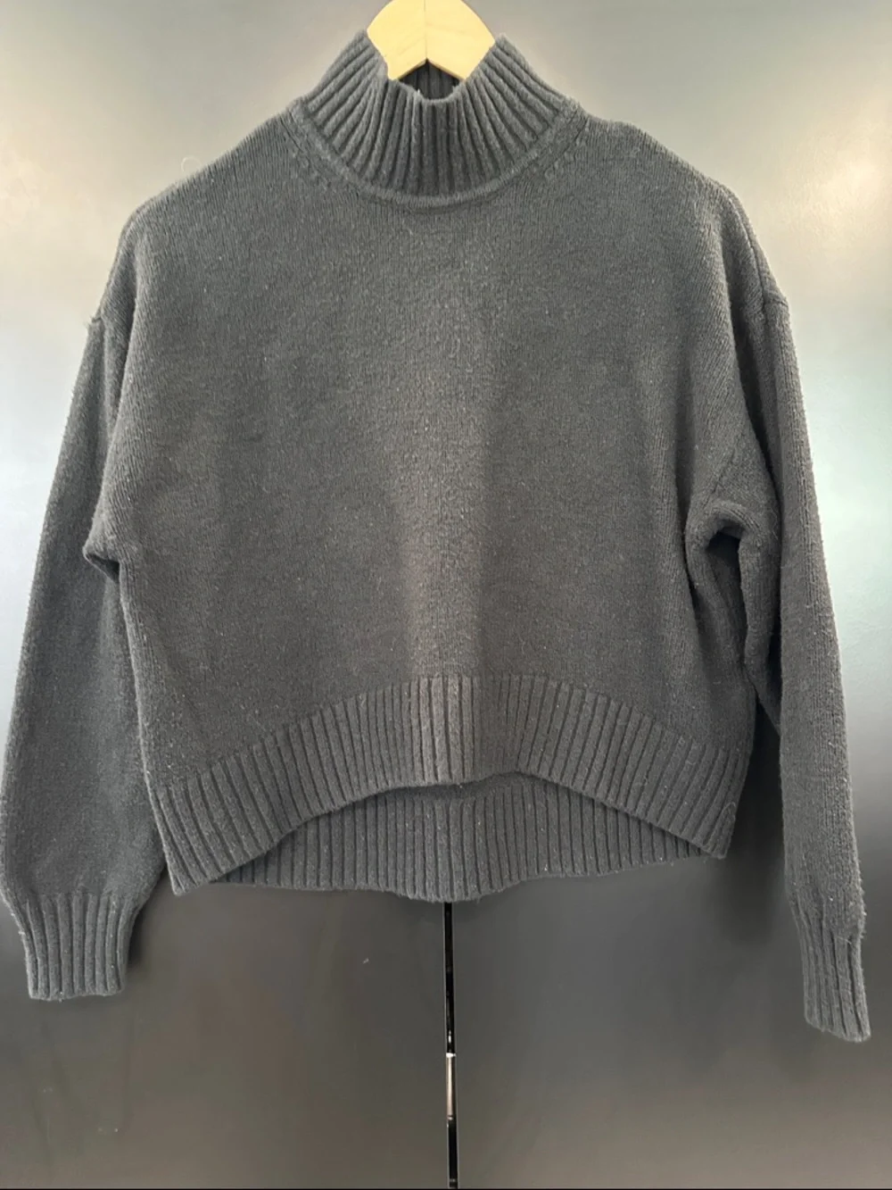 Gap Kids Mock Neck Cropped Sweater‎